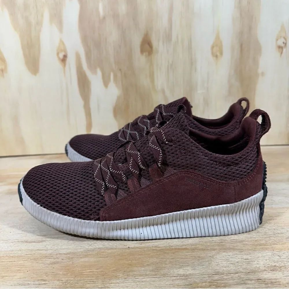 Sorel Out N About Plus Lace Up Sneakers Women’s Size 7.5